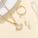 Set de 4 Piezas de Joyería: Collar, Pendientes y Anillo con Detalles de Vidrio