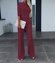 Conjunto de Dos Piezas: Top de Manga Corta con Cuello Redondo y Pantalones Rectos de Cintura Alta Luxeira