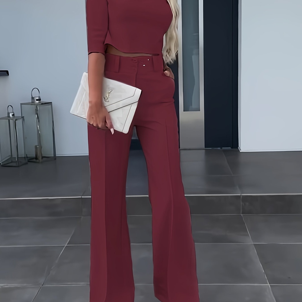 Conjunto de Dos Piezas: Top de Manga Corta con Cuello Redondo y Pantalones Rectos de Cintura Alta Luxeira
