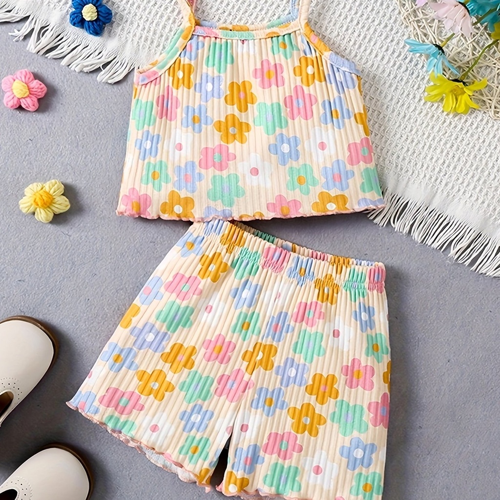 Conjunto de Camiseta y Short con Estampado de Flores Luxeira