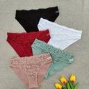 Panty Hipster de Encaje Elegante Luxeira