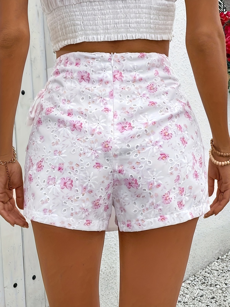 Falda Short con Lazo Bordado y Detalles de Ojales Luxeira