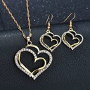 Conjunto de Joyería Estilo Coquette: Collar y Pendientes con Diseño de Corazón Brillante