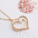 Conjunto de Joyería Estilo Coquette: Collar y Pendientes con Diseño de Corazón Brillante