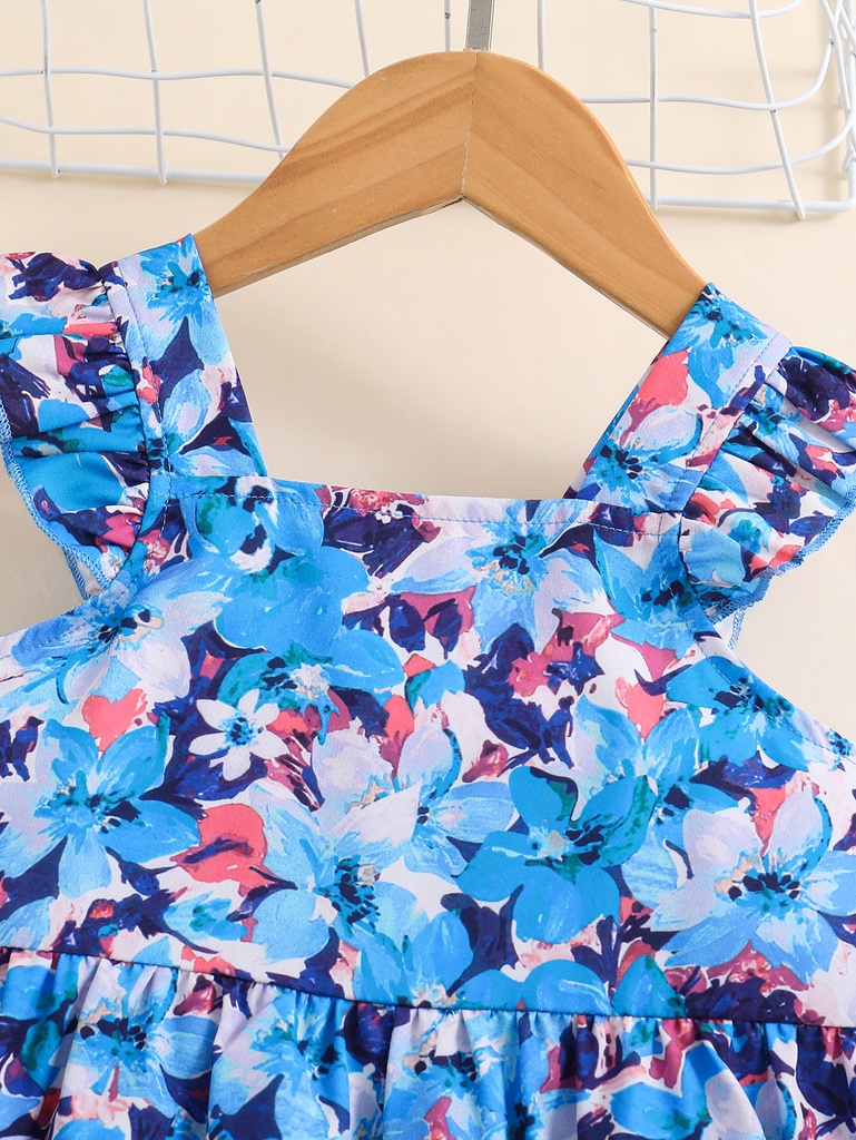 Vestido de Princesa con Flores y Mangas de Vuelo Luxeira