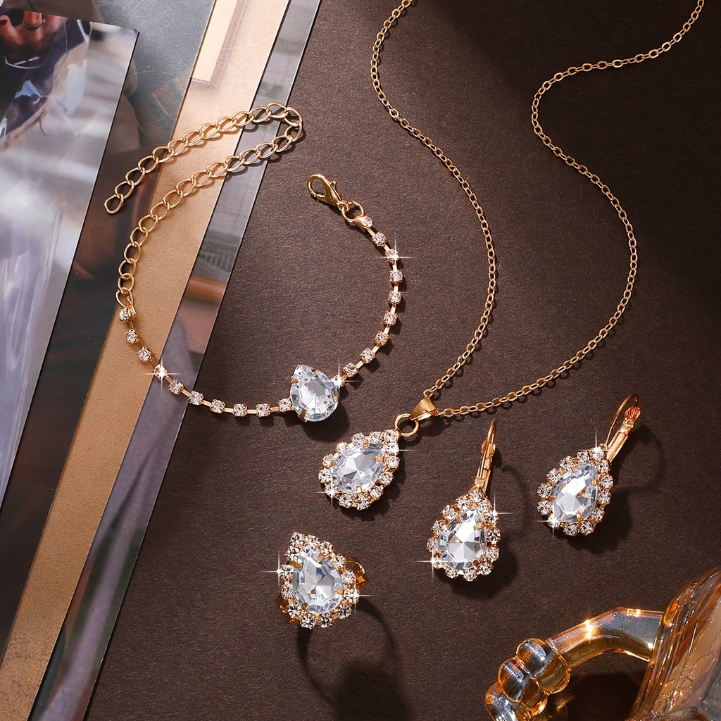 Set de 5 Piezas de Joyería: Colgantes de Diamantes de Imitación en Forma de Gota, Collar, Aretes y Anillo