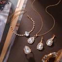 Set de 5 Piezas de Joyería: Colgantes de Diamantes de Imitación en Forma de Gota, Collar, Aretes y Anillo