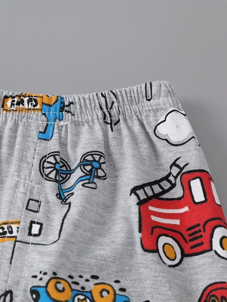 Conjunto de Camiseta y Short con Estampado de Carros Luxeira