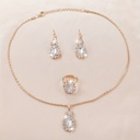 Set de 4 Piezas de Joyería Colgante Ovalada: Collar, Anillo y Pendientes