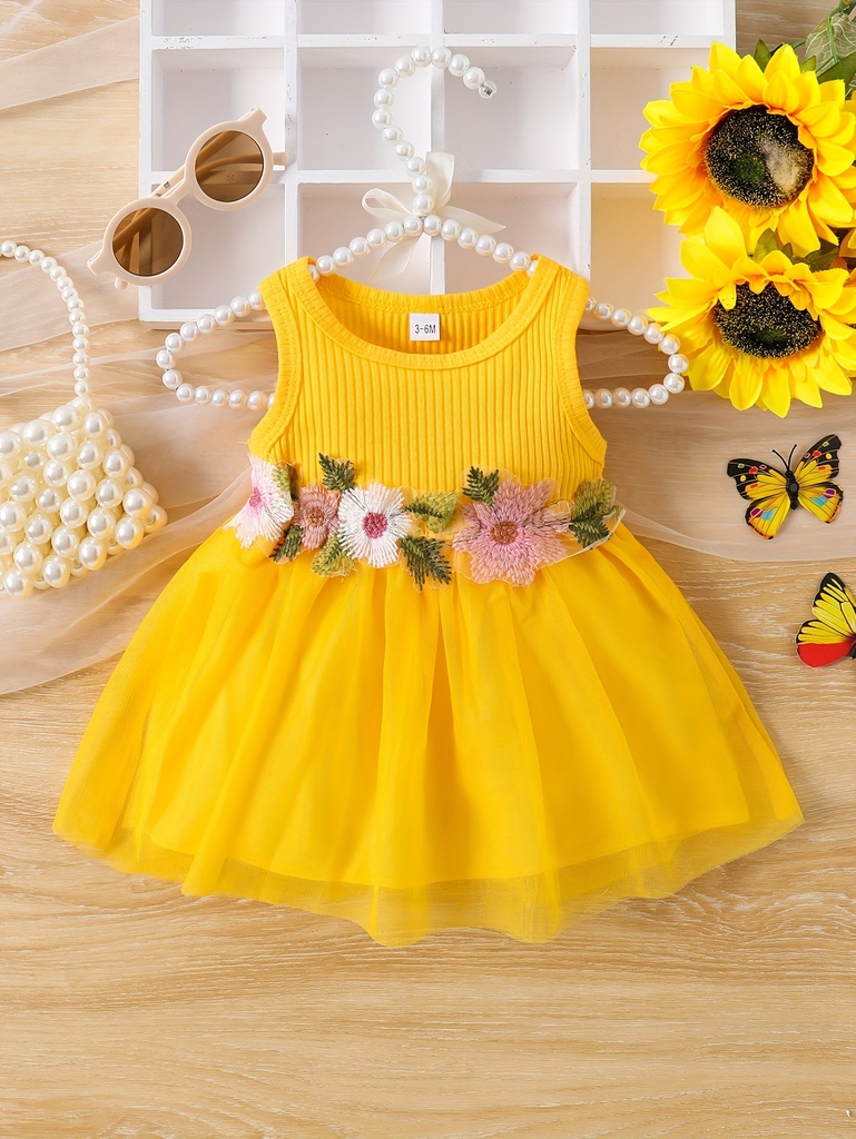 Vestido de Malla con Bordado de Flores Luxeira