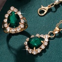 Set de 5 Piezas de Joyería: Pendientes, Collar, Anillo y Pulsera Brillantes