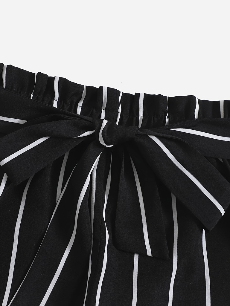 Short Holgado a Rayas con Cinturón Luxeira