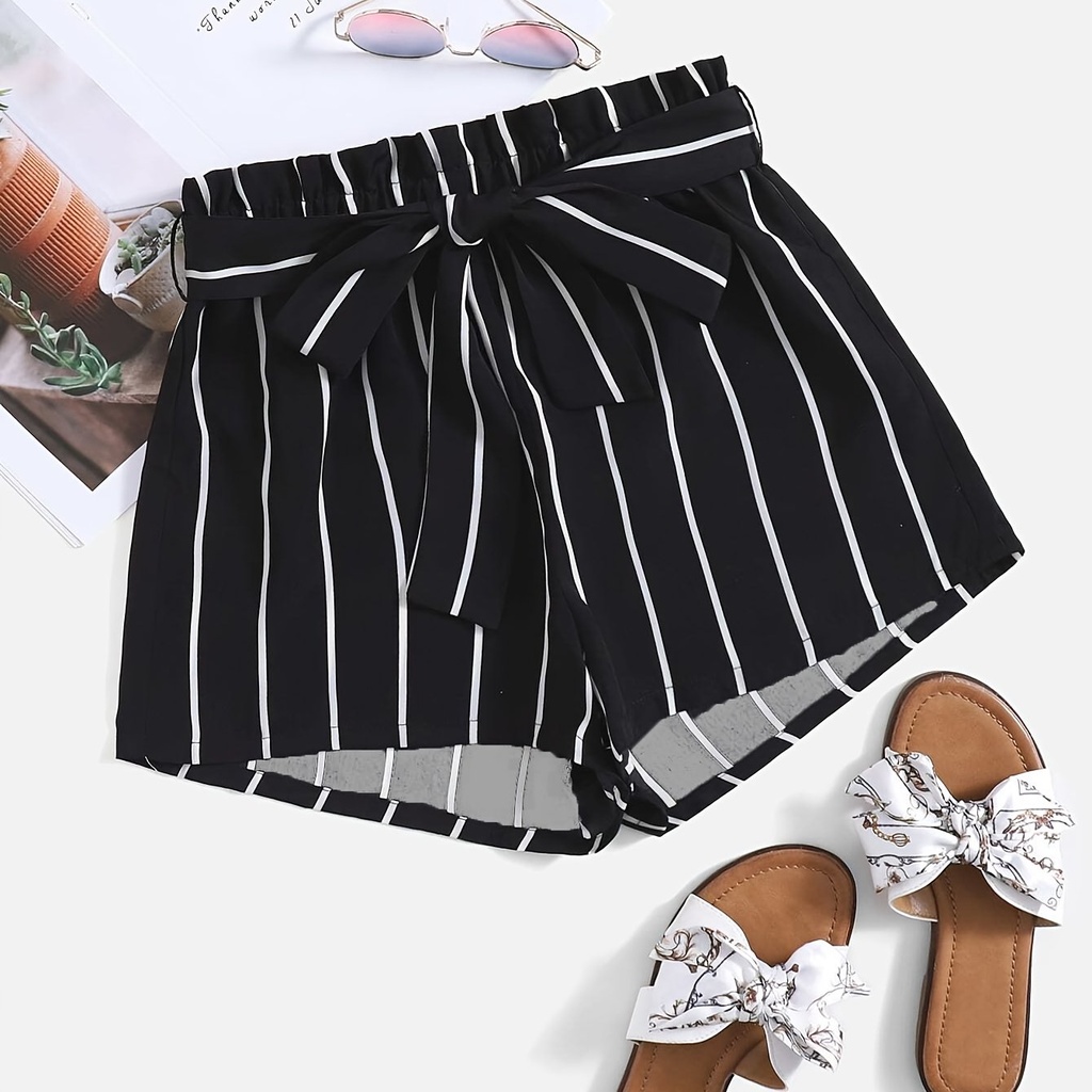 Short Holgado a Rayas con Cinturón Luxeira