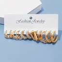 Aros Delicados con Elegante Diseño