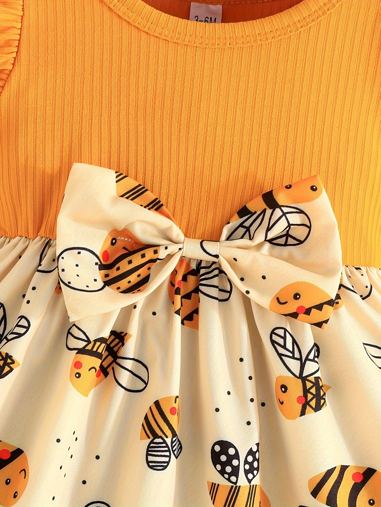 Vestido de Manga Corta con Estampado de Abeja y Lazo Luxeira