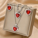 Conjunto de 3 Piezas: Collar, Pulsera y Aretes Plateados con Pedrería Brillante Luxeira