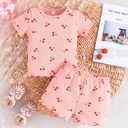 Conjunto de Camiseta y Short con Estampado de Cerezas Luxeira