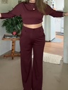 Conjunto de Top Elegante Cropped y Pantalones de Pierna Ancha de Cintura Alta Luxeira