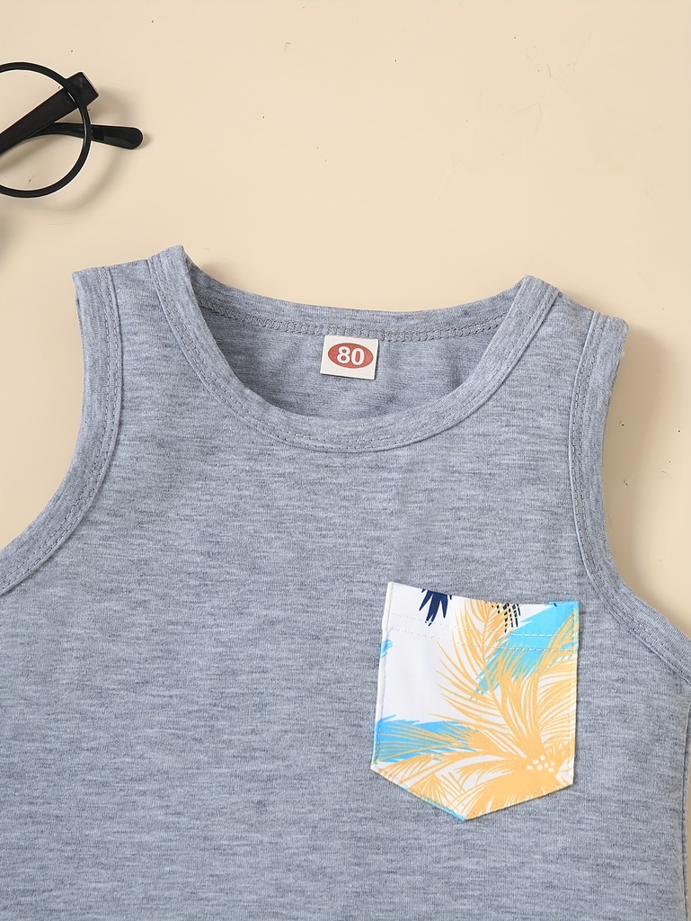 Conjunto de Camiseta y Short con Estampado de Coco Luxeira