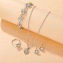 Set de 5 Piezas de Joyería: Collar, Pendientes, Pulsera y Anillo con Mosaico de Vidrio