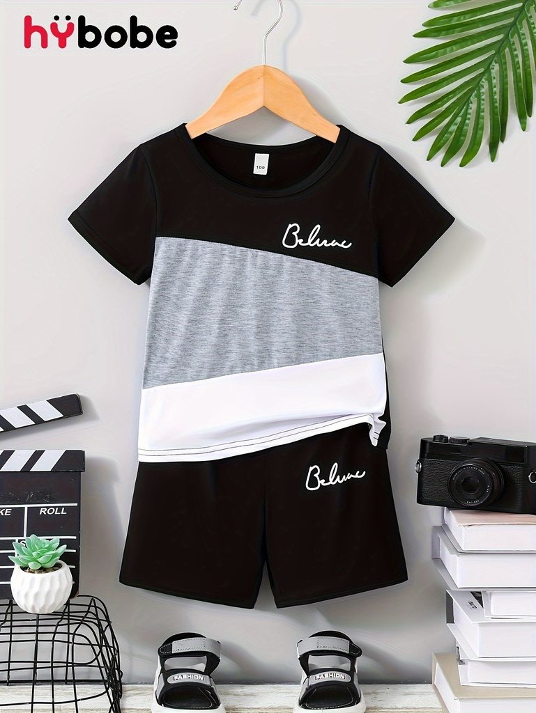 Conjunto de Camiseta con Estampado BELIEVE y Short Luxeira