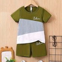 Conjunto de Camiseta con Estampado BELIEVE y Short Luxeira