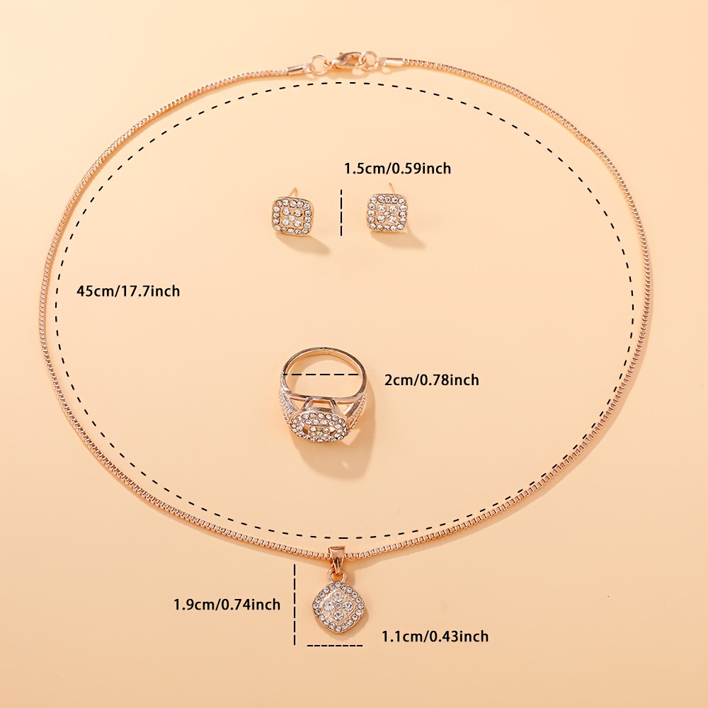 Set de 4 Piezas de Joyería: Collar, Pendientes y Anillo con Artesanía de Aleación