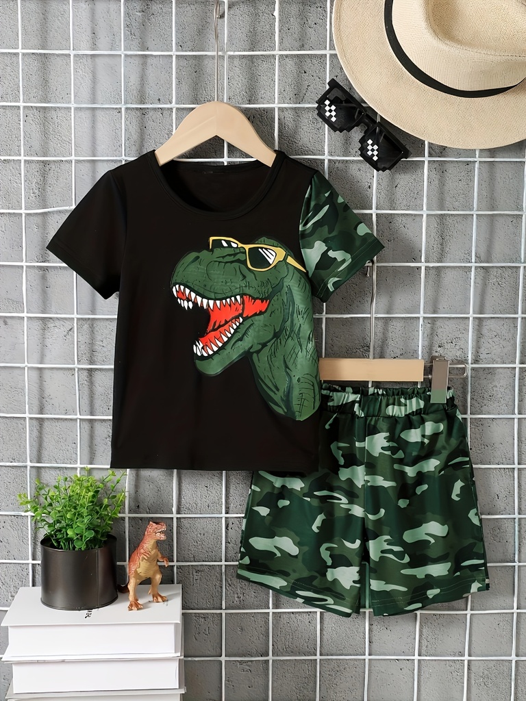 Conjunto de Camiseta y Short con Estampado de Dinosaurios Luxeira