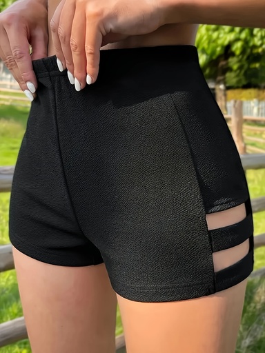 Short Ajustado de Cintura Alta con un Sutil Diseño Lateral Luxeira