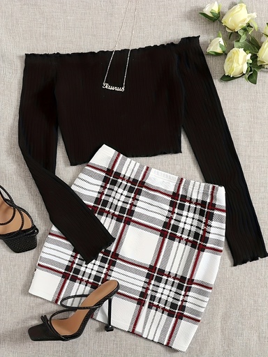 Conjunto de Falda a Cuadros y Top de Manga Larga con Hombros Descubiertos Luxeira